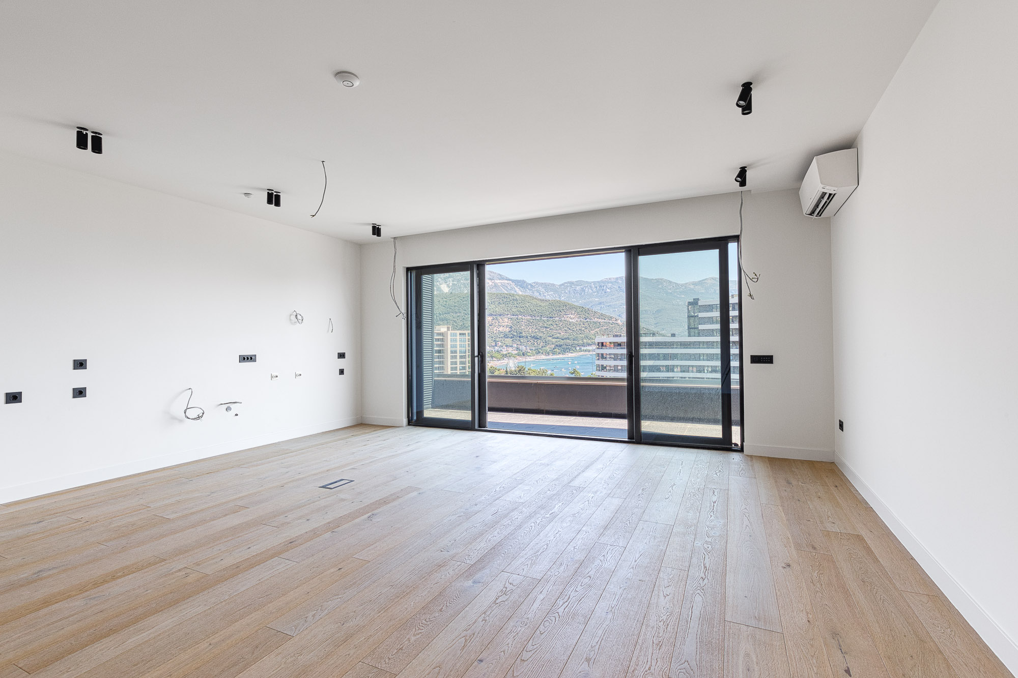 Image of Apartment - 3 Bedrooms - 4 Bathrooms for Sale in Budva-Budva-Montenegro, Image 10