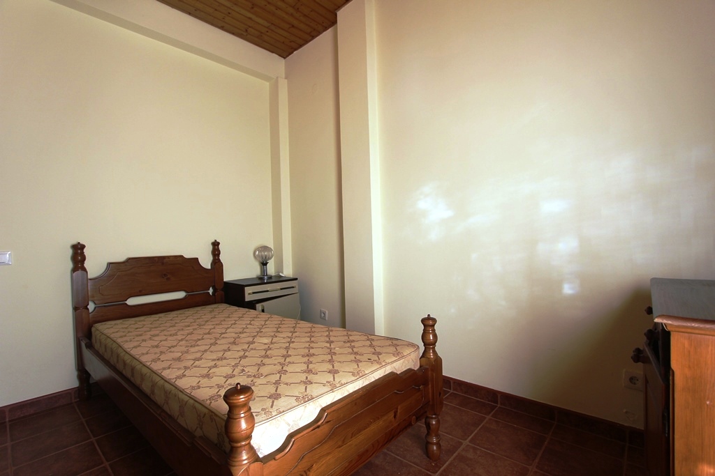 Image of House - 5 Bedrooms - 2 Bathrooms for Sale in Herceg-Novi-Herceg Novi-Montenegro, Image 9