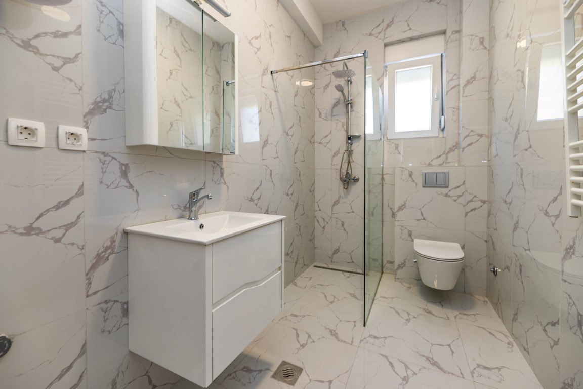Image of Apartment - 2 Bedrooms - 1 Bathrooms for Sale in Herceg-Novi-Djenovici-Montenegro, Image 6