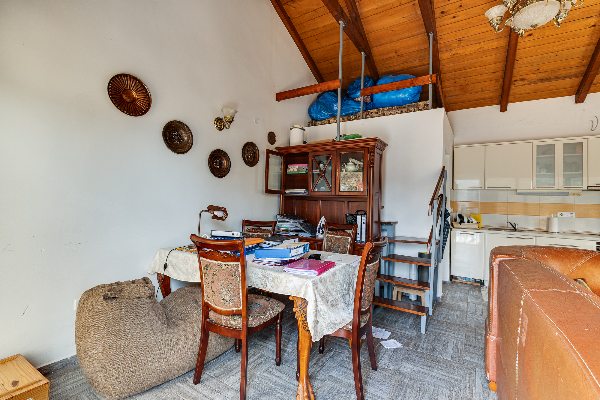  Image of House - 3 Bedrooms - 3 Bathrooms for Residential For Sale in Tivat-Lepetane-Montenegro, Image 6