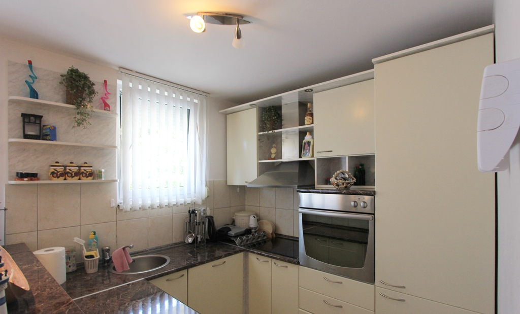 Image of House - 4 Bedrooms - 2 Bathrooms for Sale in Bar-Susanj-Montenegro, Image 7