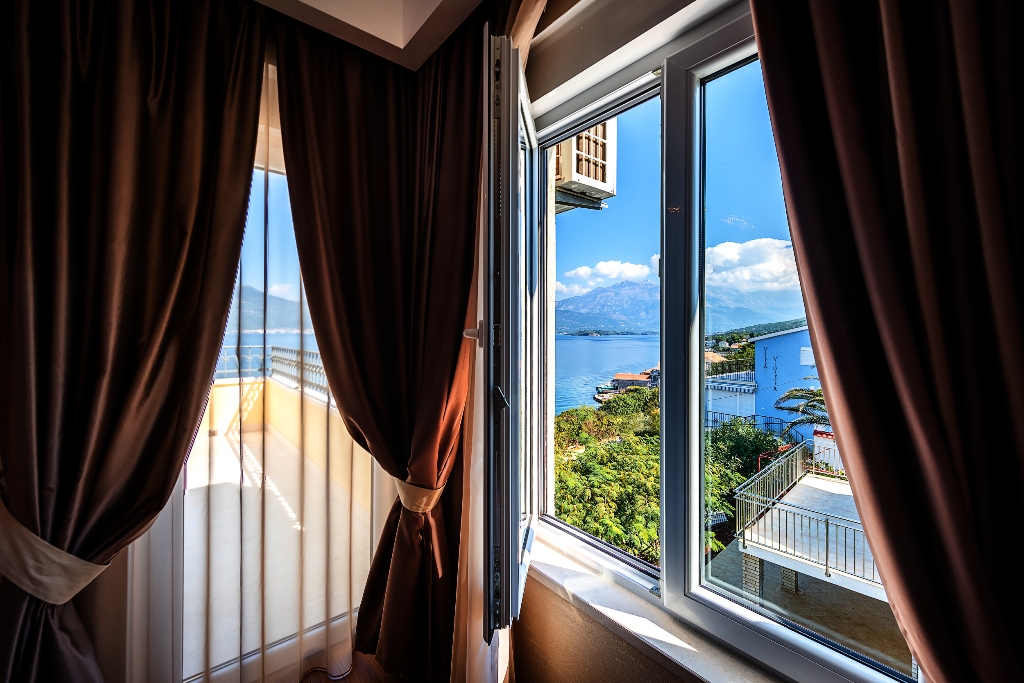 Image of Villa - 5 Bedrooms - 4 Bathrooms for Sale in Tivat-Tivat-Montenegro, Image 49