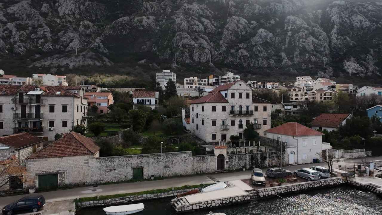Stone Palace – A Touch of History by the Shores of Boka