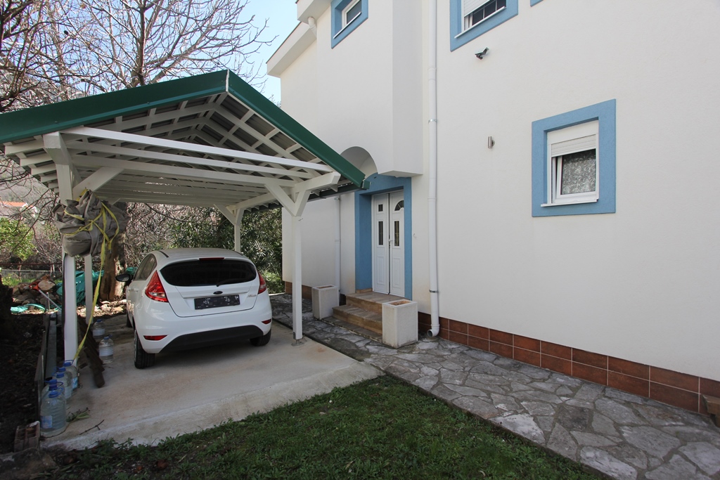 Image of Townhouse - 5 Bedrooms - 5 Bathrooms for Sale in Budva-Budva-Montenegro, Image 12