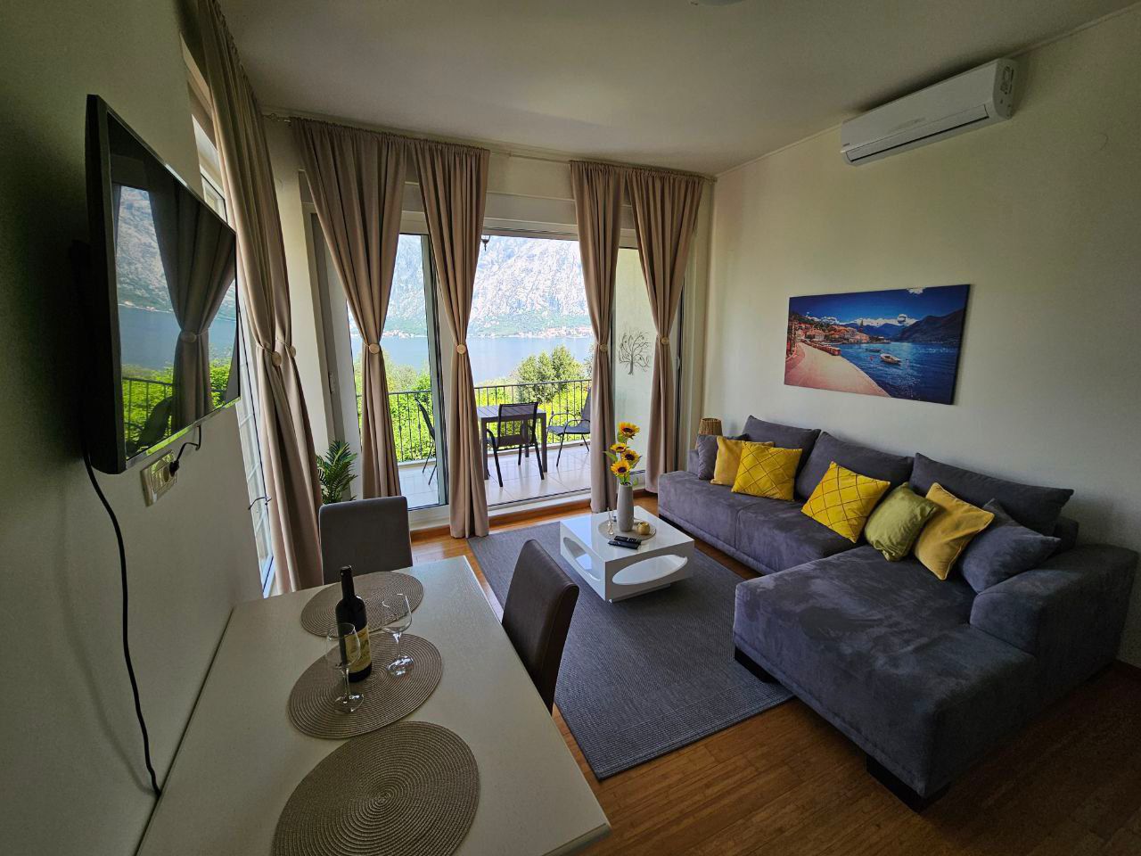 Image of Apartment - 1 Bedrooms - 1 Bathrooms for Sale in Kotor-Prcanj-Montenegro, Image 8