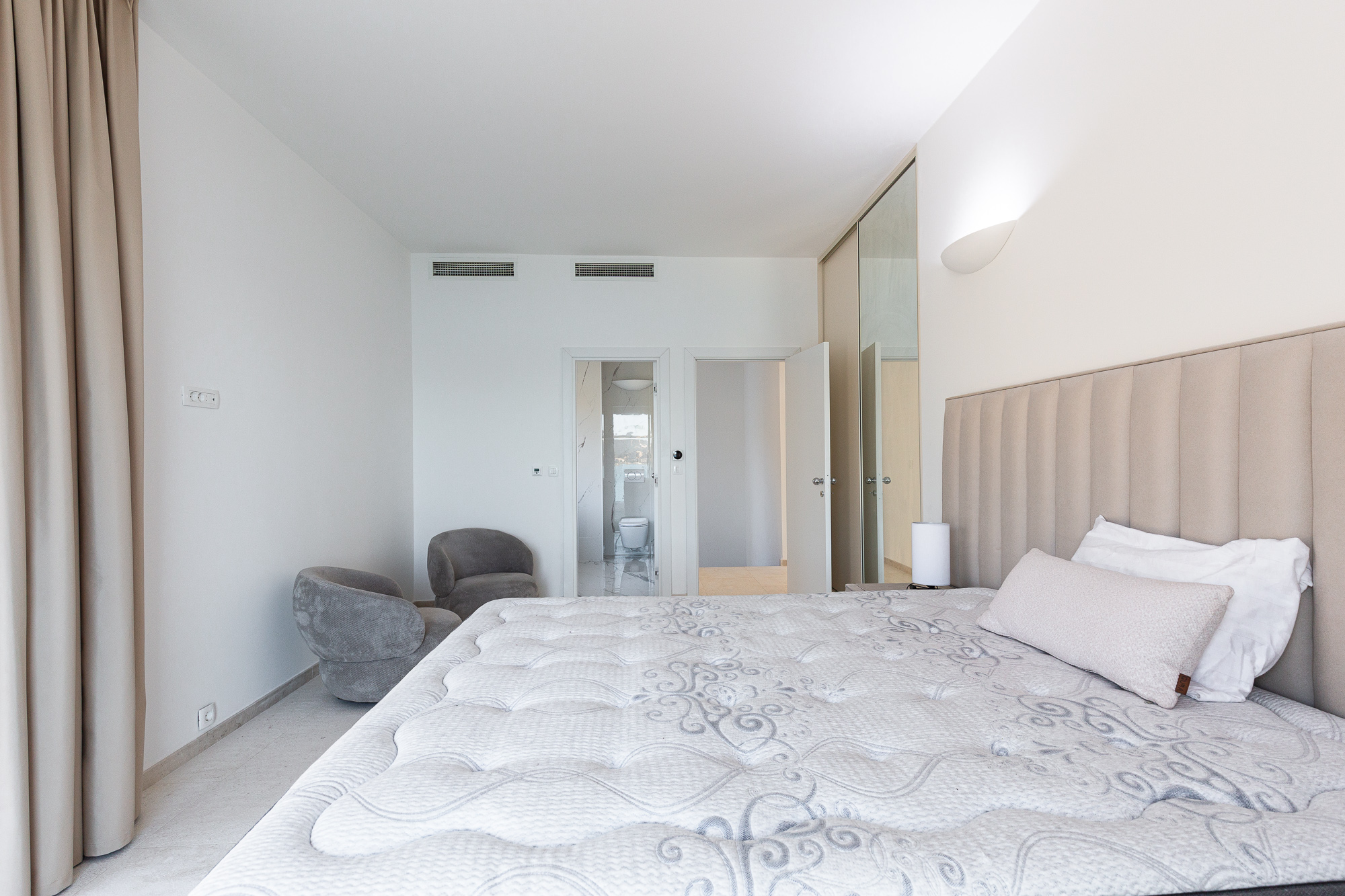 Image of Villa - 4 Bedrooms for Sale in Budva-Kamenovo-Montenegro, Image 39