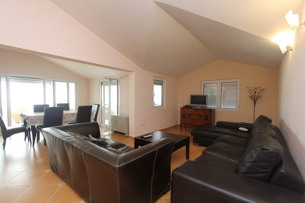 Image of Apartment - 3 Bedrooms - 3 Bathrooms for Sale in Budva-Budva-Montenegro, Image 2