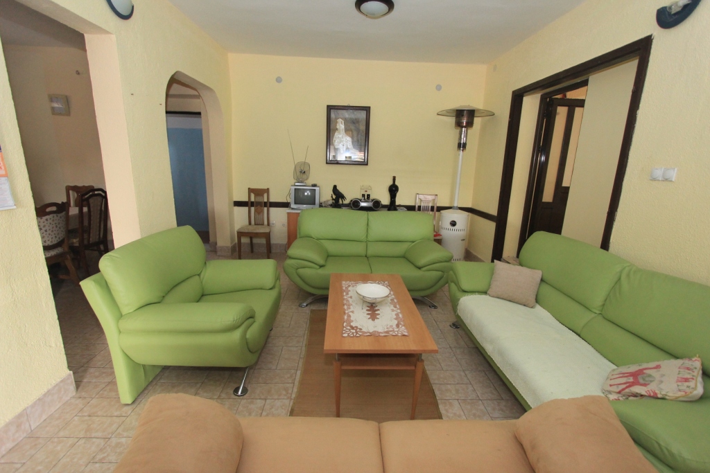 Image of House - 5 Bedrooms - 9 Bathrooms for Sale in Kotor-Kotor-Montenegro, Image 3