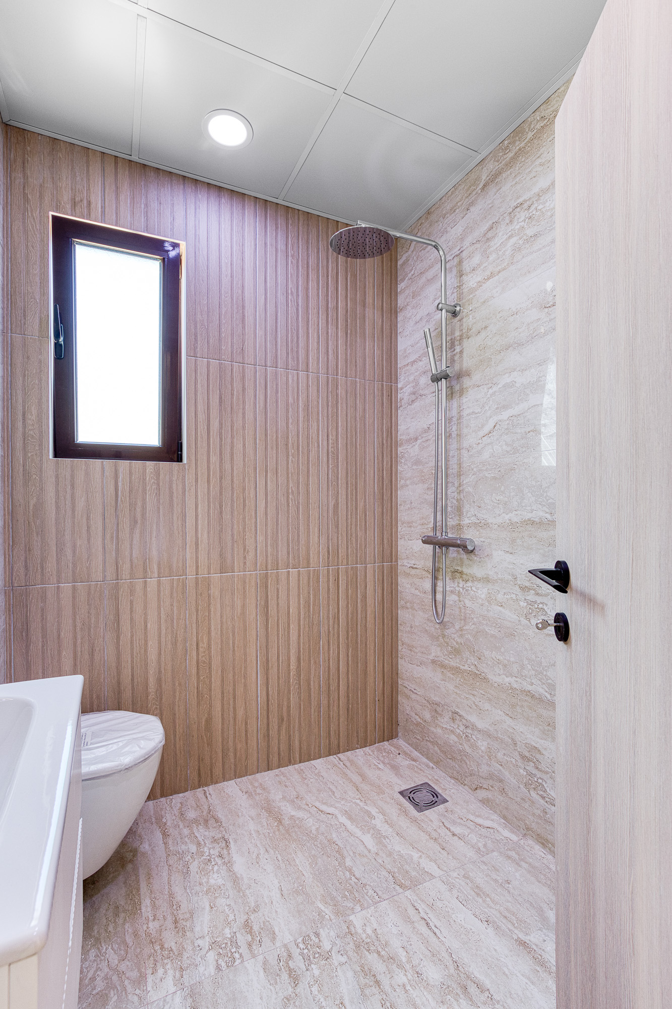 Image of Apartment - 3 Bedrooms - 1 Bathrooms for Sale in Tivat-Tivat-Montenegro, Image 2
