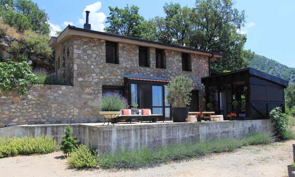 Image of Villa - 3 Bedrooms - 3 Bathrooms for Sale in Bar-Montenegro, Image 1