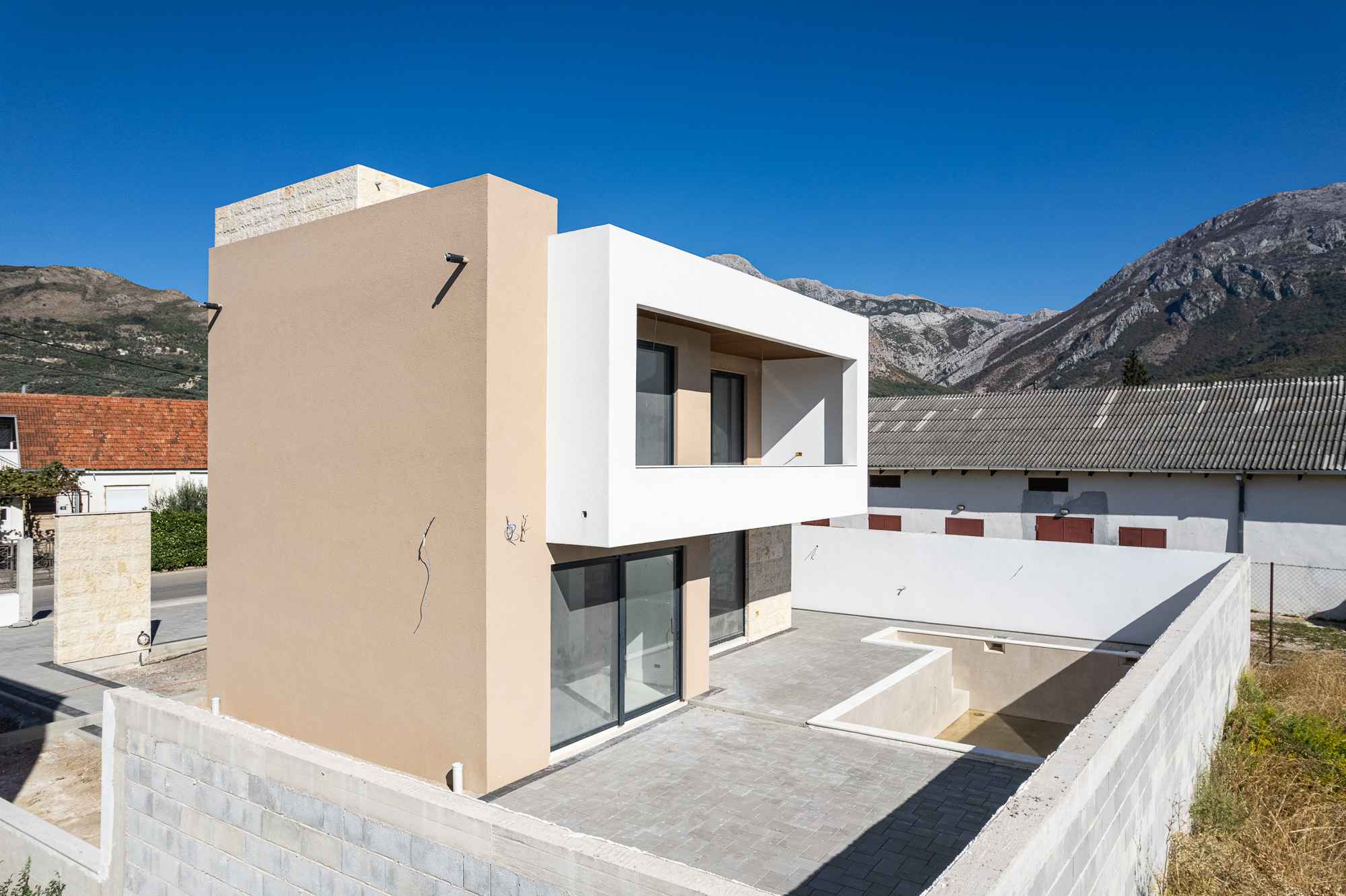 Image of House - 3 Bedrooms - 3 Bathrooms for Sale in Bar-Bar-Montenegro, Image 2