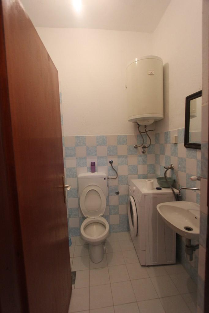 Image of House - 5 Bedrooms for Sale in Herceg-Novi-Herceg Novi-Montenegro, Image 12