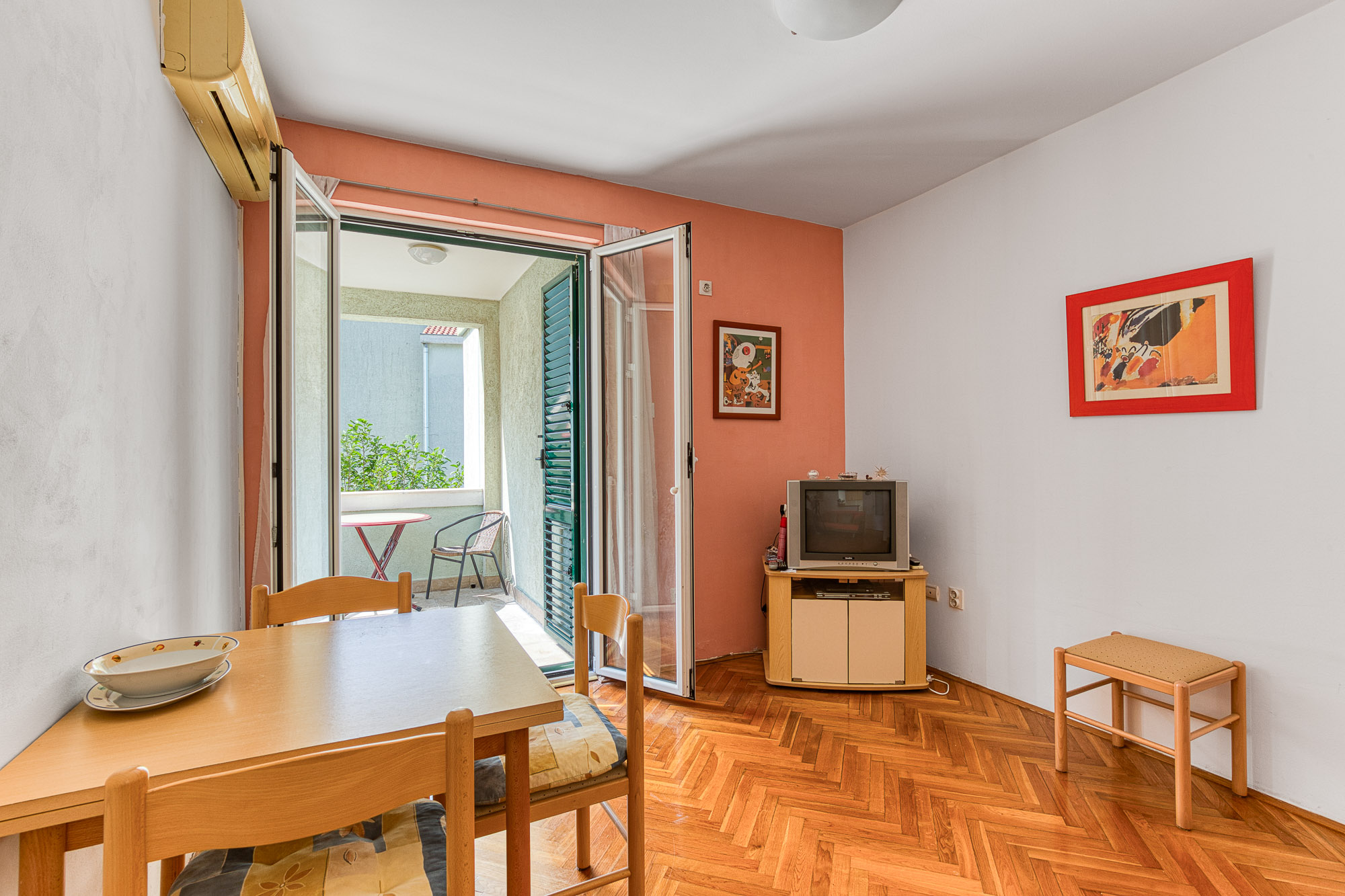 Image of Apartment - 1 Bedrooms - 1 Bathrooms for Sale in Budva-Petrovac-Montenegro, Image 4
