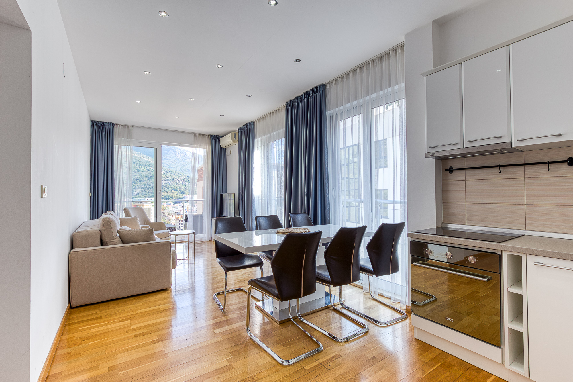 Image of Apartment - 2 Bedrooms - 2 Bathrooms for Sale in Budva-Becici-Montenegro, Image 11