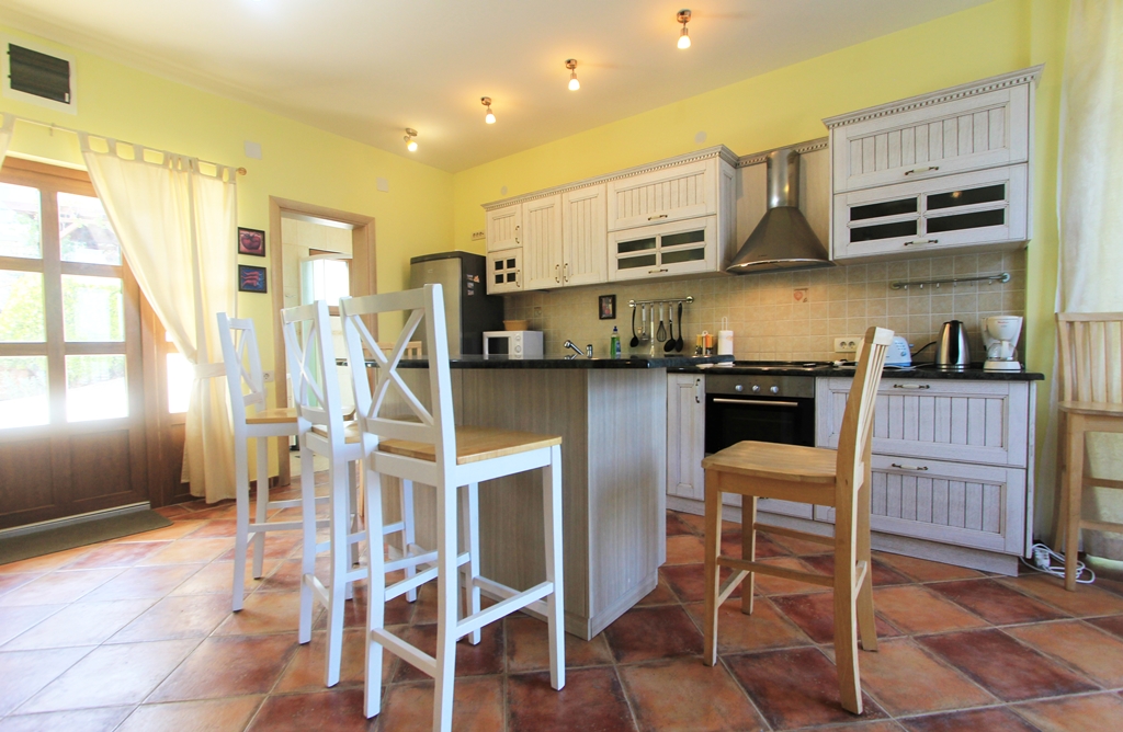 Image of Townhouse - 3 Bedrooms - 3 Bathrooms for Sale in Kotor-Bigovo-Montenegro, Image 9