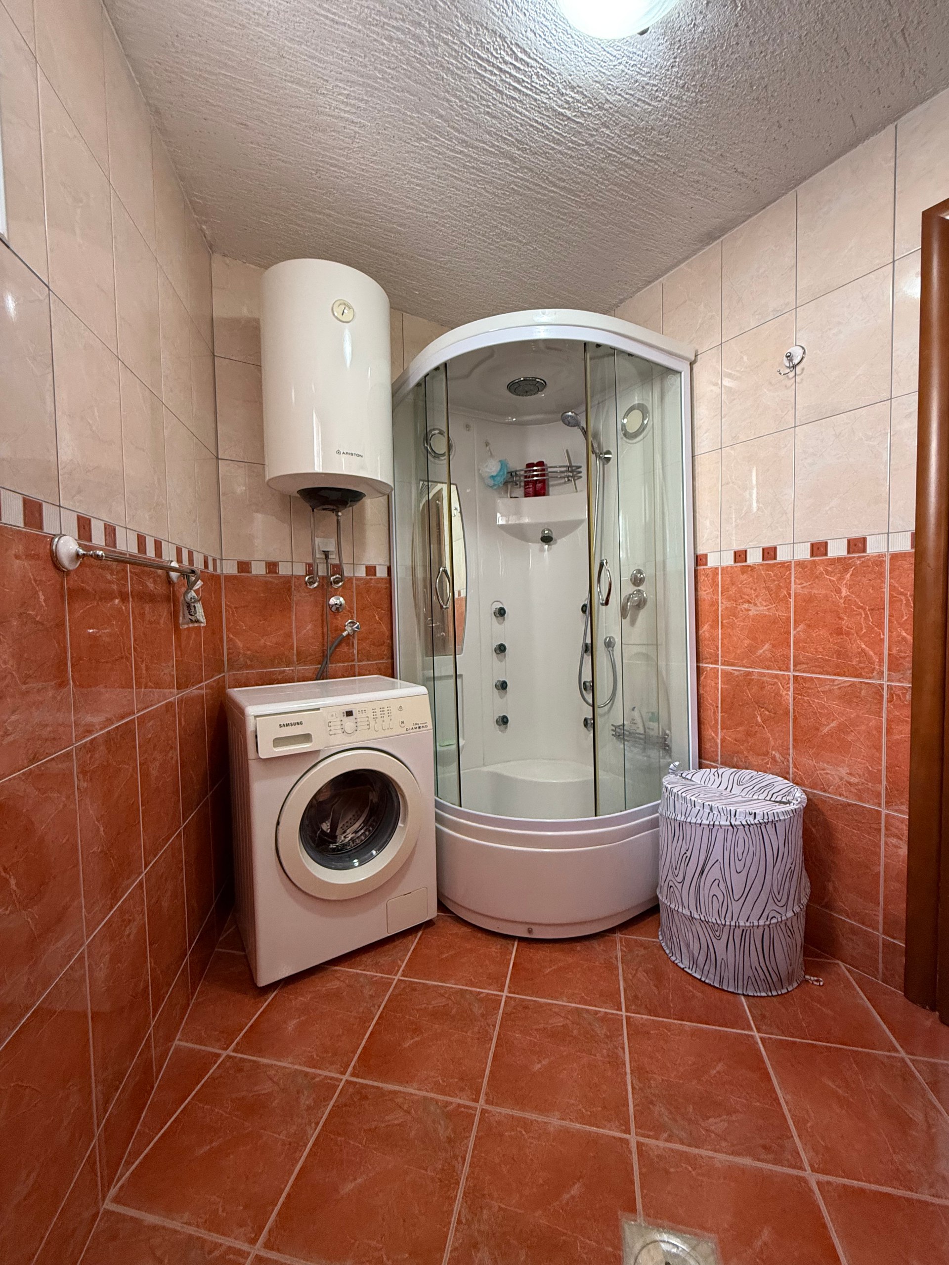 Image of Apartment - 2 Bedrooms - 1 Bathrooms for Sale in Budva-Becici-Montenegro, Image 6