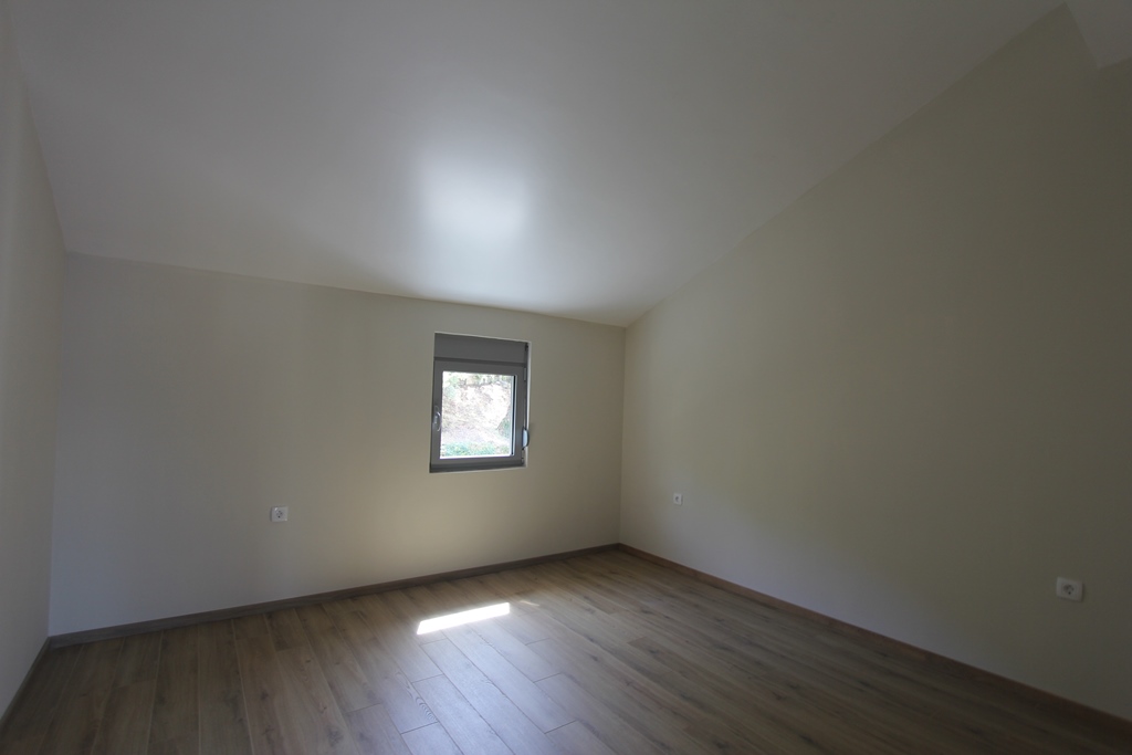 Image of Apartment - 3 Bedrooms - 2 Bathrooms for Sale in Budva-Przno-Montenegro, Image 5