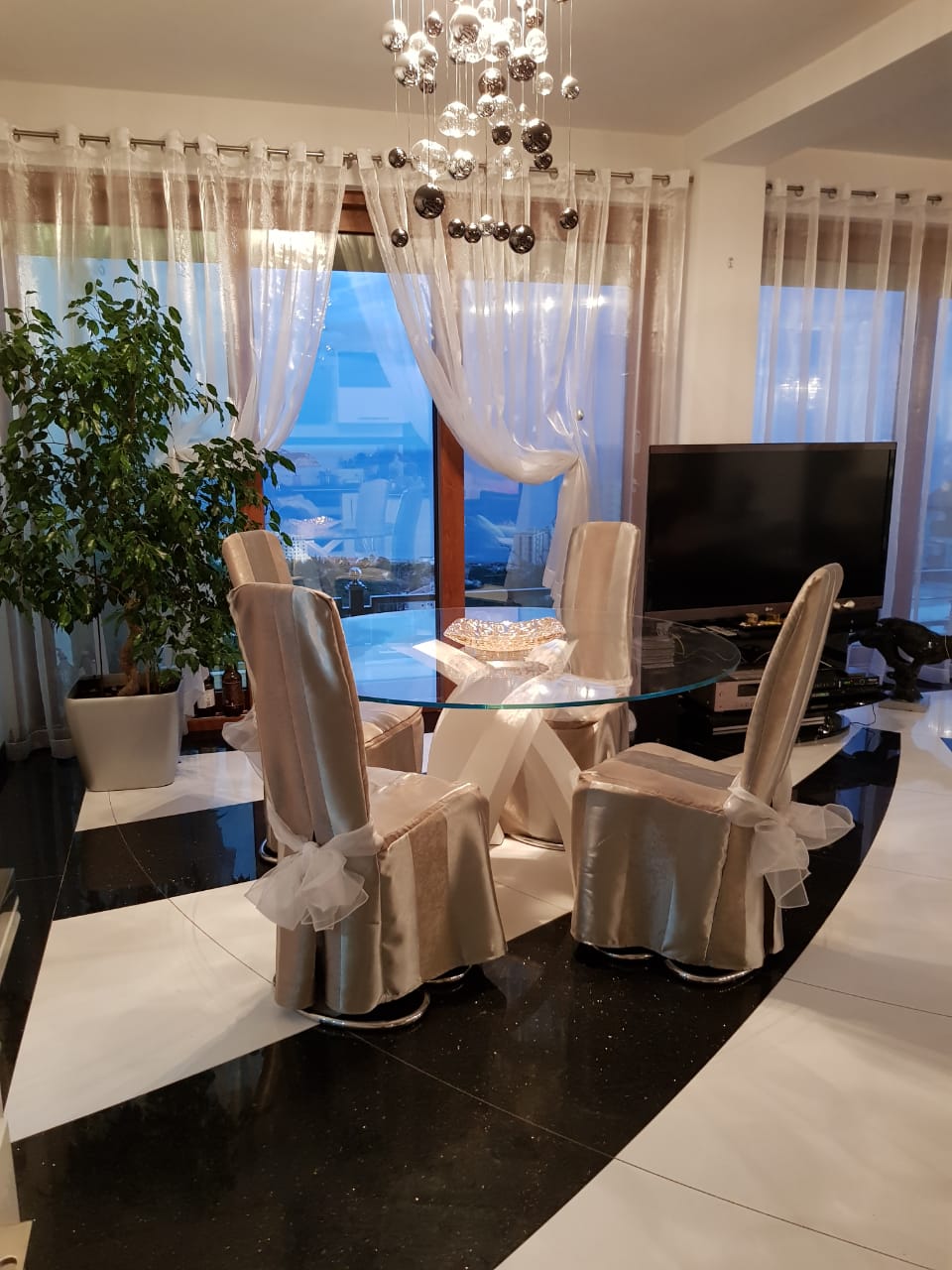 Image of House - 3 Bedrooms - 4 Bathrooms for Sale in Budva-Ivanovici-Montenegro, Image 12