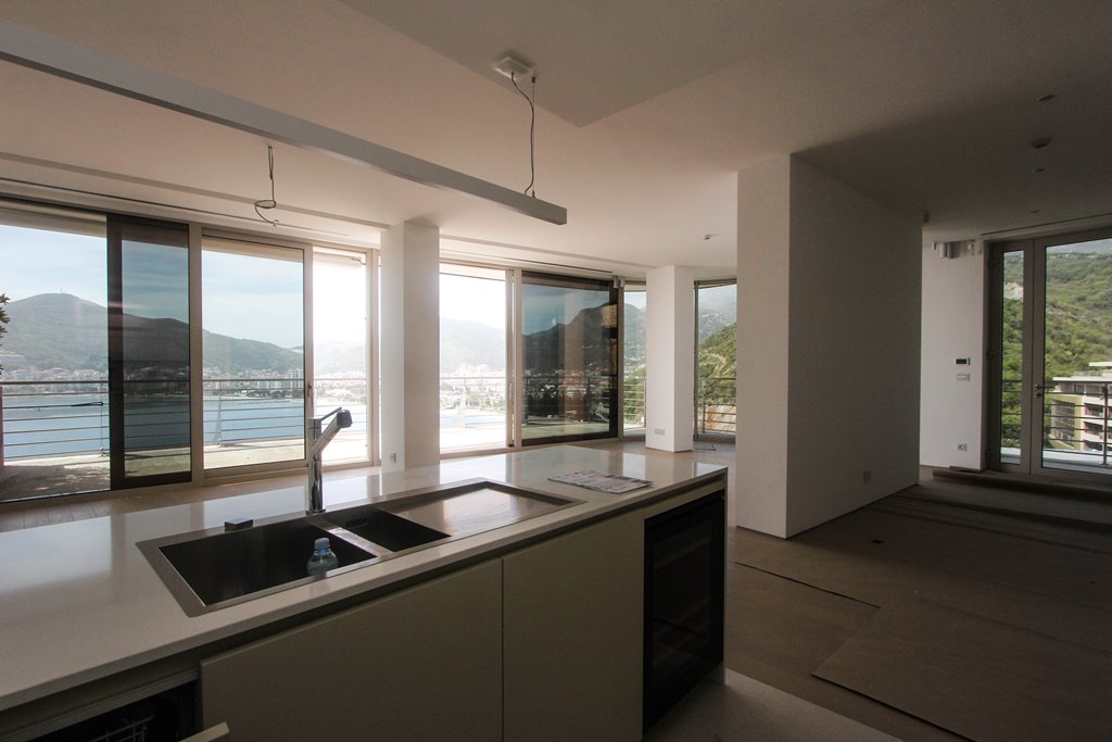 Image of Apartment - 2 Bedrooms - 2 Bathrooms for Sale in Budva-Budva-Montenegro, Image 4