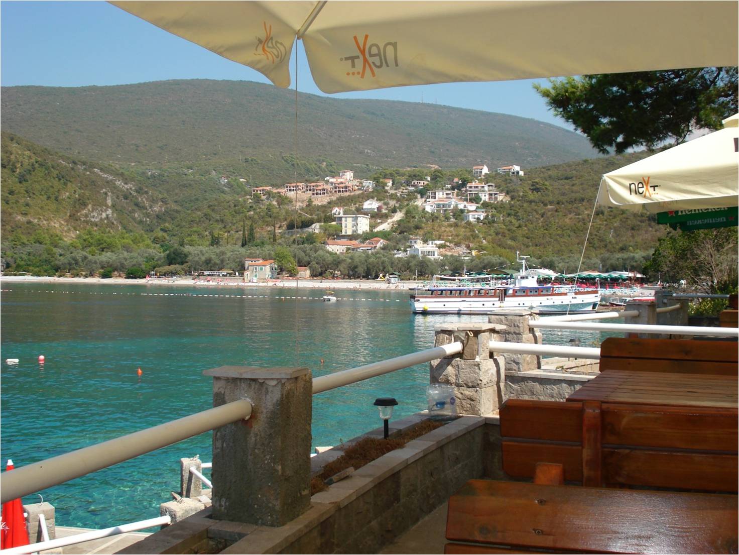 Image of House - 4 Bedrooms - 6 Bathrooms for Sale in Herceg-Novi-Herceg Novi-Montenegro, Image 2