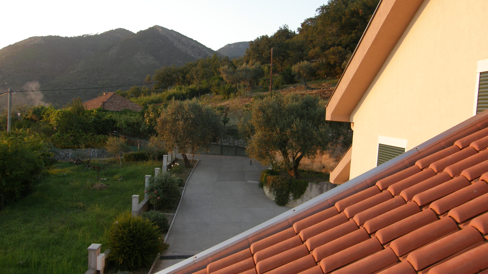 Image of House - 4 Bedrooms - 2 Bathrooms for Sale in Kotor-Kavac-Montenegro, Image 14