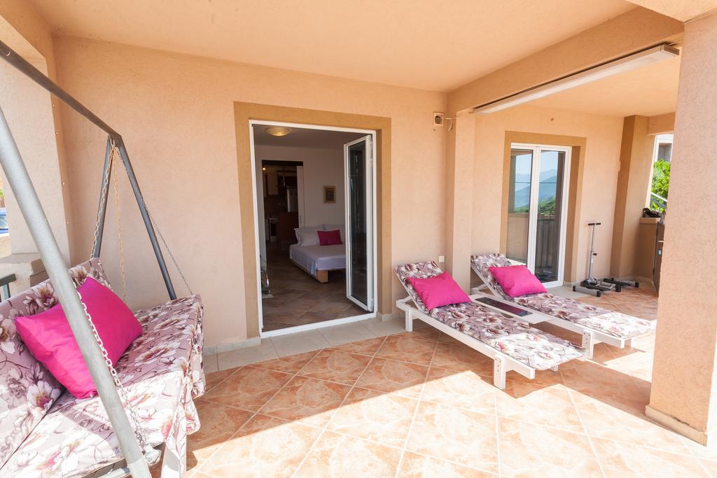 Image of House - 6 Bedrooms for Sale in Kotor-Kotor-Montenegro, Image 10
