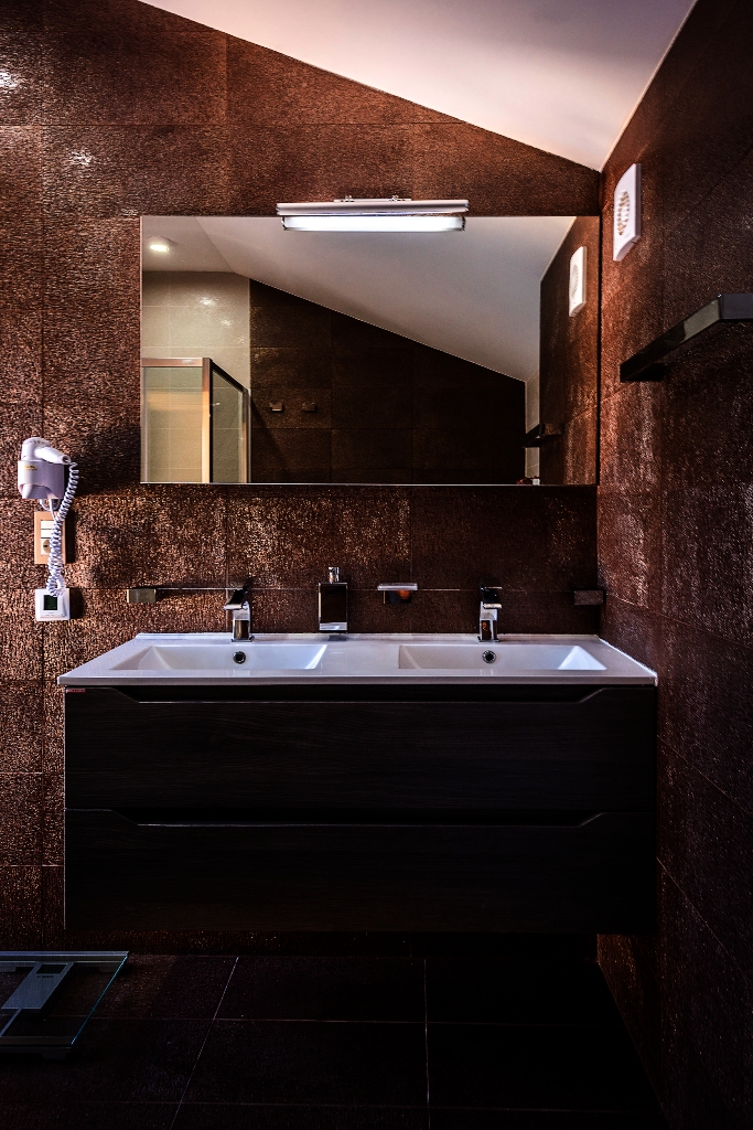Image of Villa - 5 Bedrooms - 4 Bathrooms for Sale in Tivat-Tivat-Montenegro, Image 52