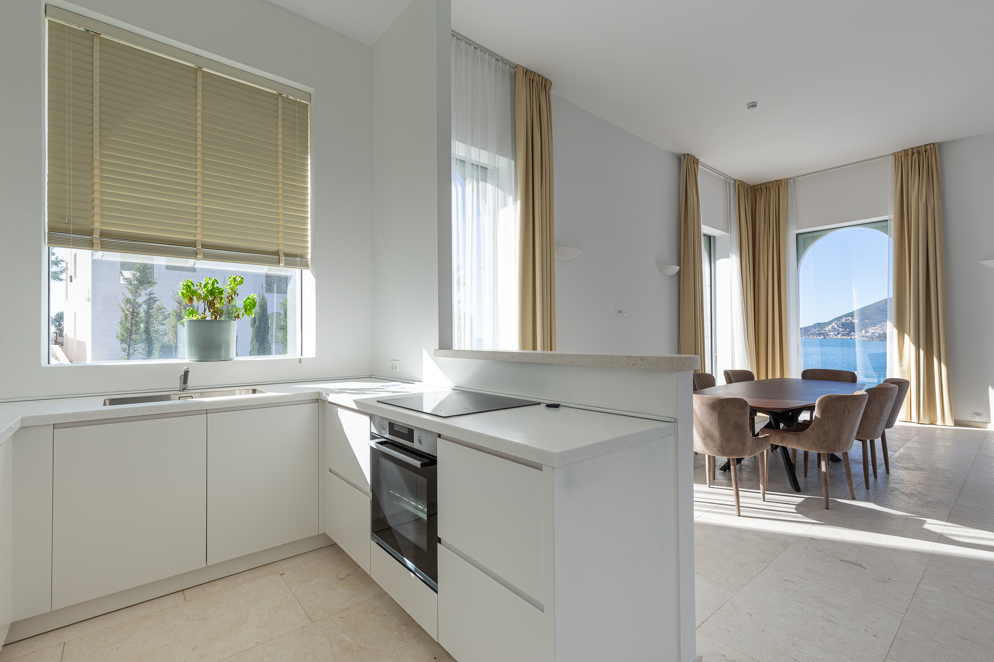 Image of Villa - 4 Bedrooms for Sale in Budva-Kamenovo-Montenegro, Image 53