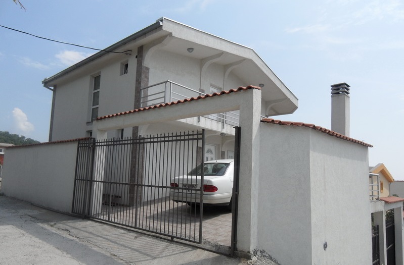 Image of House - 4 Bedrooms - 3 Bathrooms for Sale in Bar-Sutomore-Montenegro, Image 1