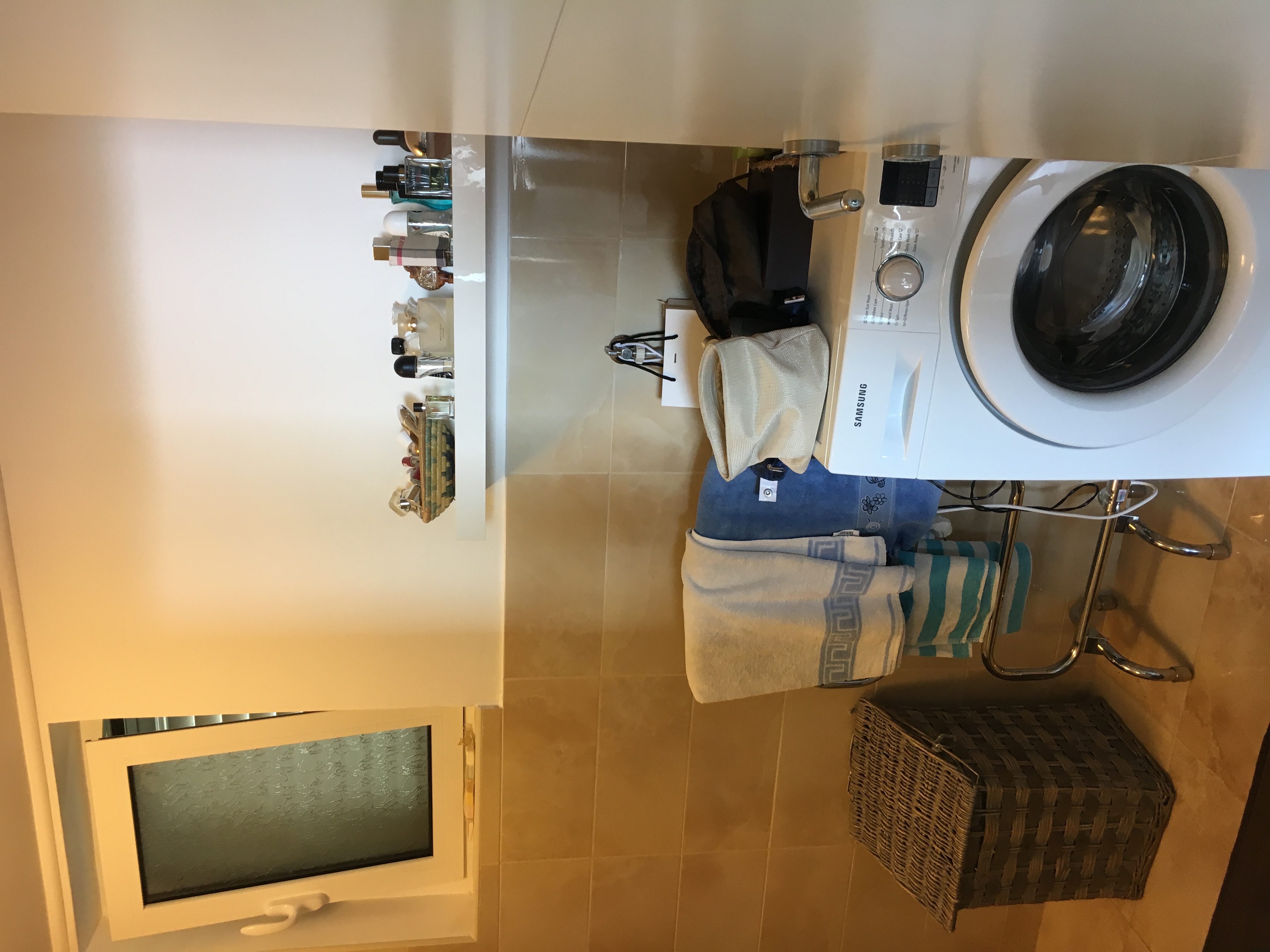 Image of Apartment - 3 Bedrooms - 2 Bathrooms for Sale in Budva-Petrovac-Montenegro, Image 5