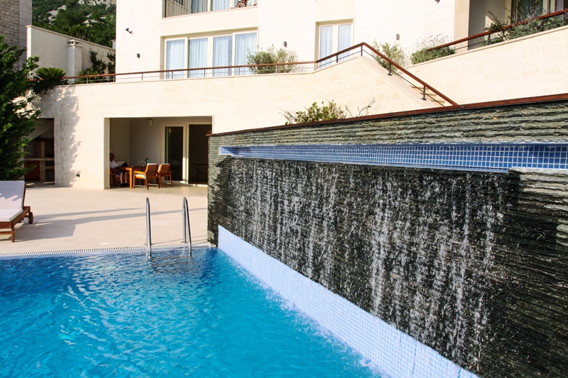 Image of Villa - 4 Bedrooms - 7 Bathrooms for Sale in Budva-Budva-Montenegro, Image 3