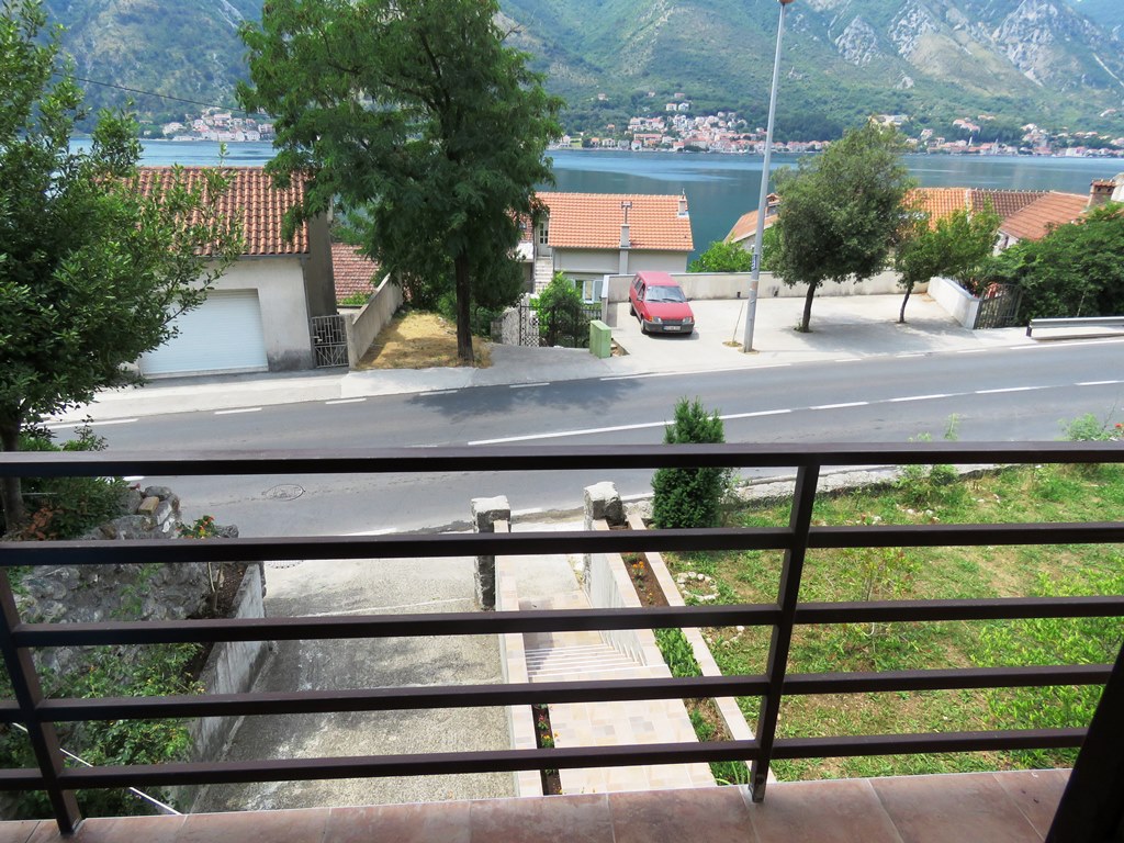 Image of House - 7 Bedrooms - 2 Bathrooms for Sale in Kotor-Dobrota-Montenegro, Image 9