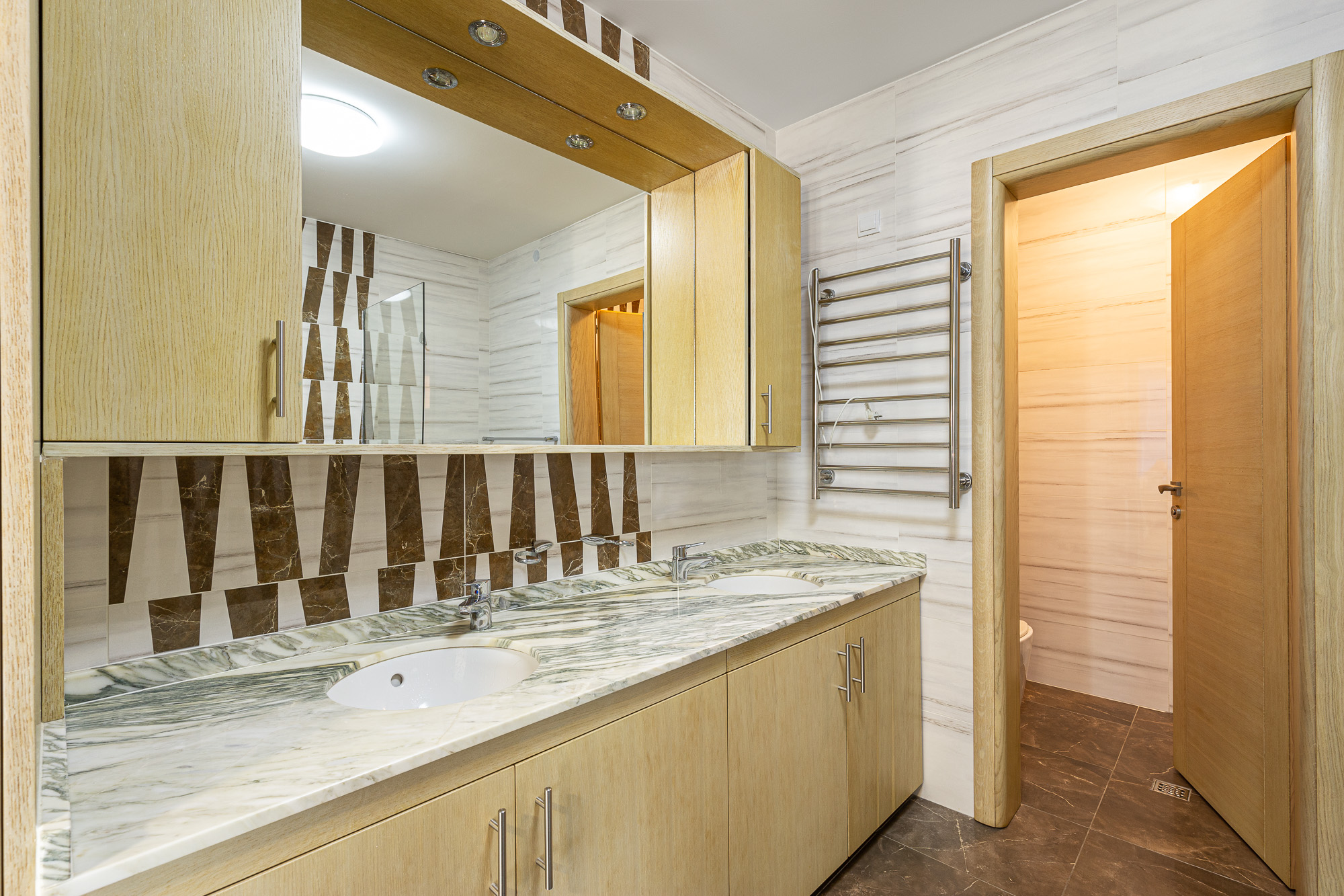 Image of House - 4 Bedrooms - 4 Bathrooms for Sale in Bar-Utjeha-Montenegro, Image 18