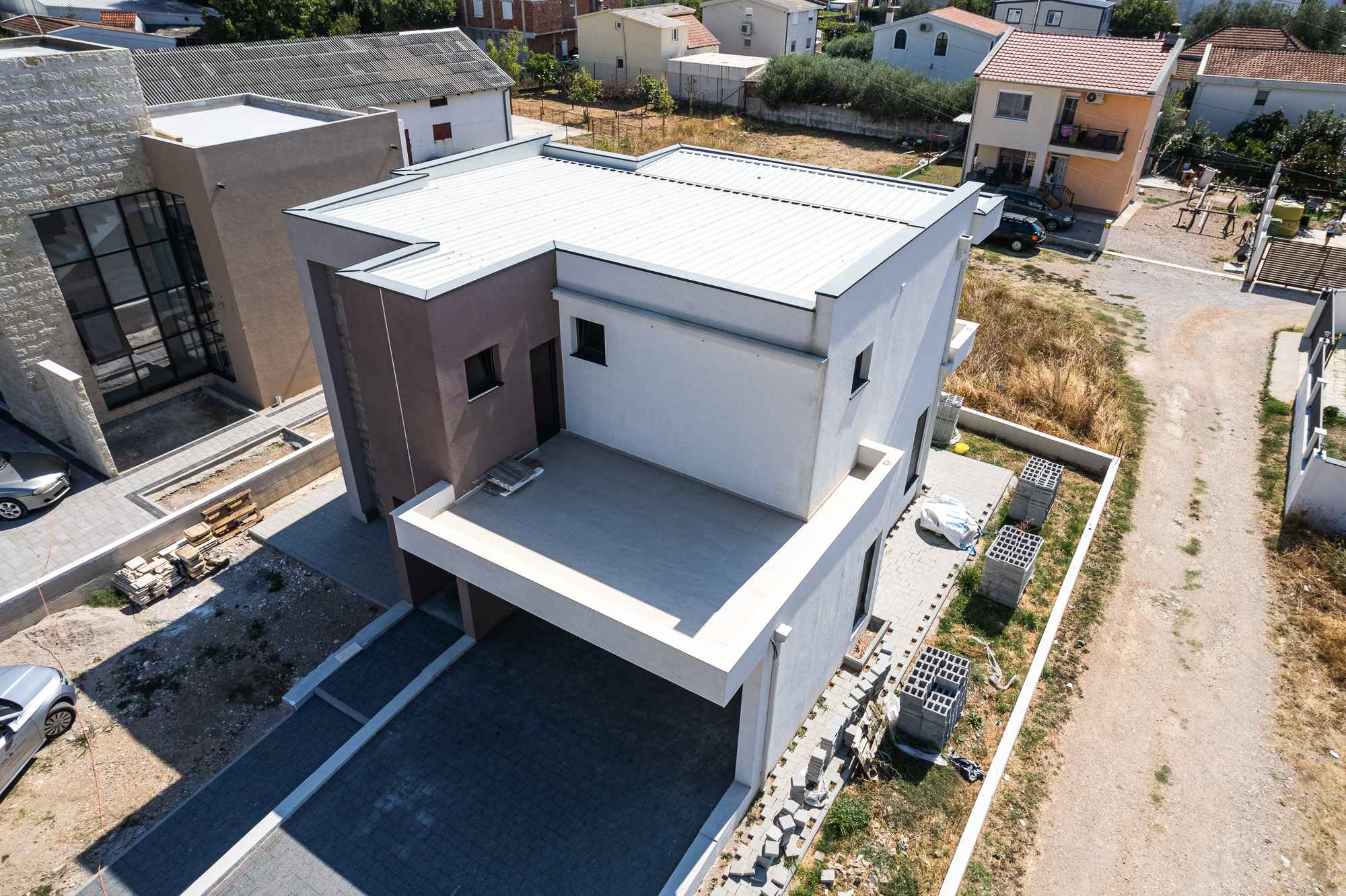  Image of House - 3 Bedrooms - 3 Bathrooms for Residential For Sale in Bar-Bar-Montenegro, Image 50