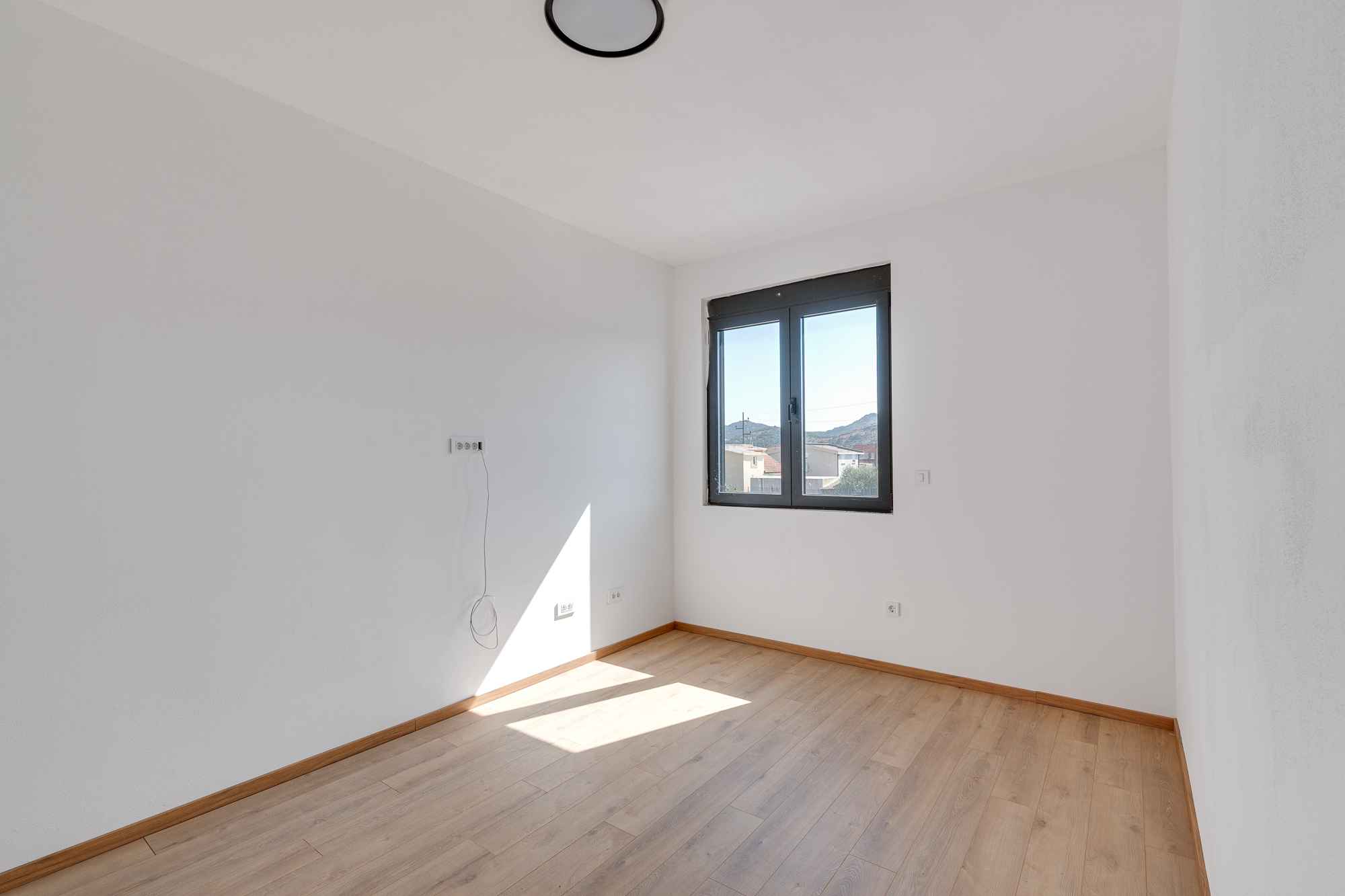  Image of House - 3 Bedrooms - 3 Bathrooms for Residential For Sale in Bar-Bar-Montenegro, Image 21