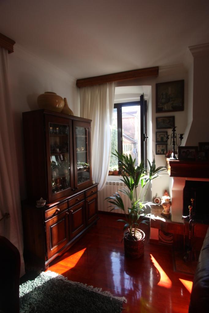 Image of Apartment - 3 Bedrooms - 2 Bathrooms for Sale in Kotor-Kotor-Montenegro, Image 9
