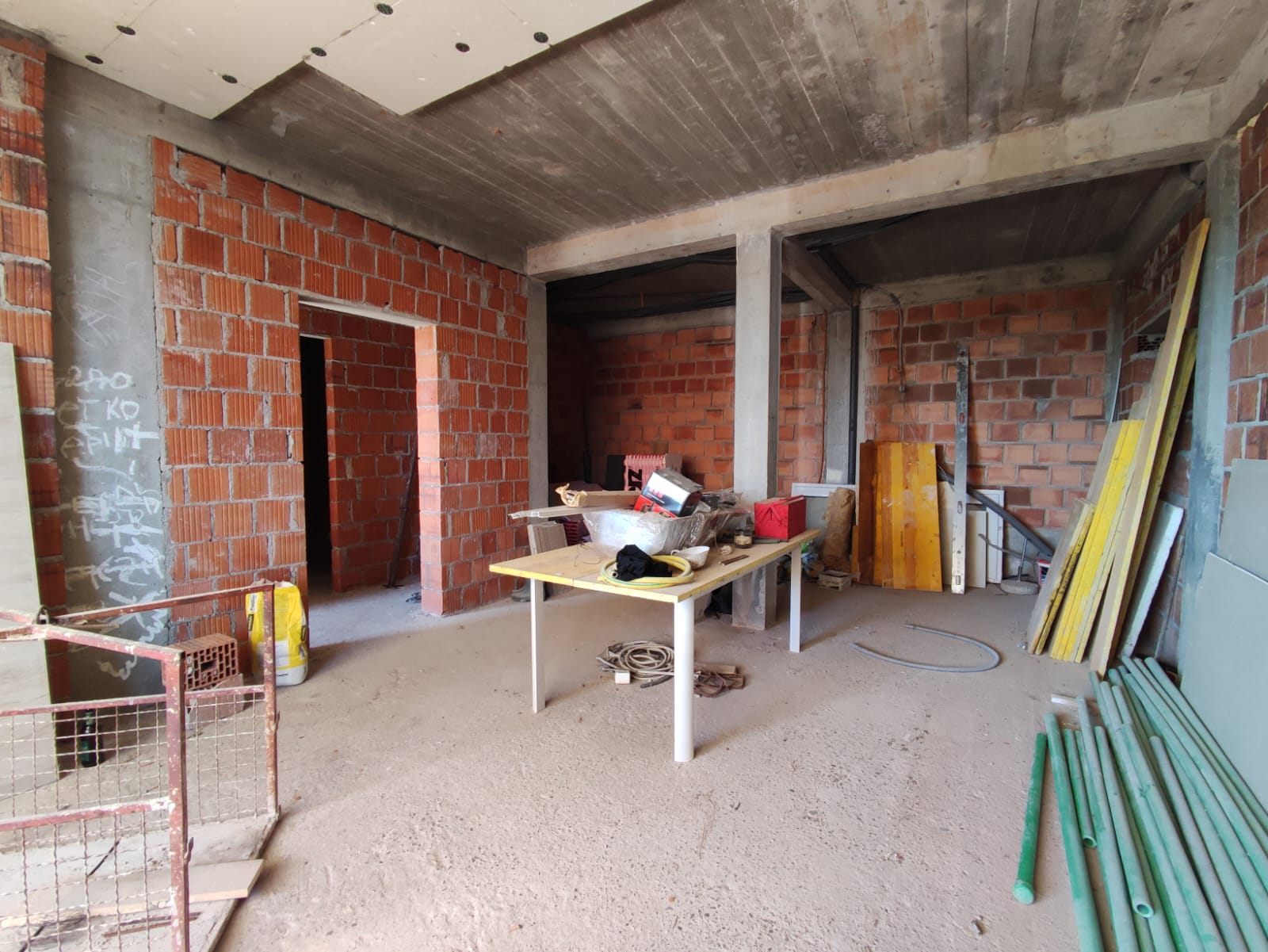 Image of Apartment - 1 Bedrooms - 1 Bathrooms for Sale in Bar-Dobre Vode-Montenegro, Image 10