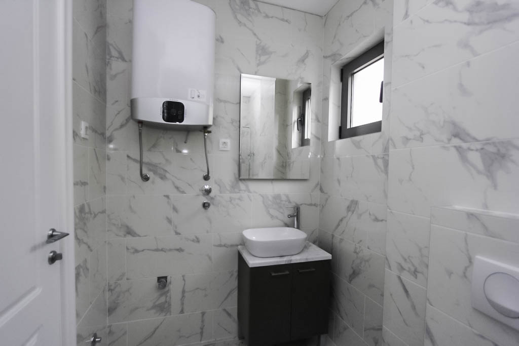 Image of Apartment - 1 Bedrooms - 1 Bathrooms for Sale in Budva-Przno-Montenegro, Image 6