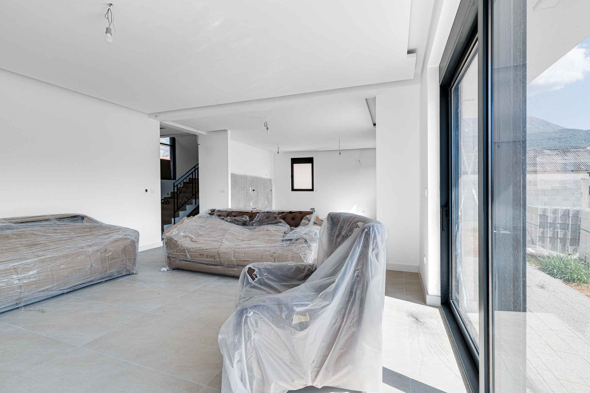  Image of House - 3 Bedrooms - 3 Bathrooms for Residential For Sale in Bar-Bar-Montenegro, Image 6