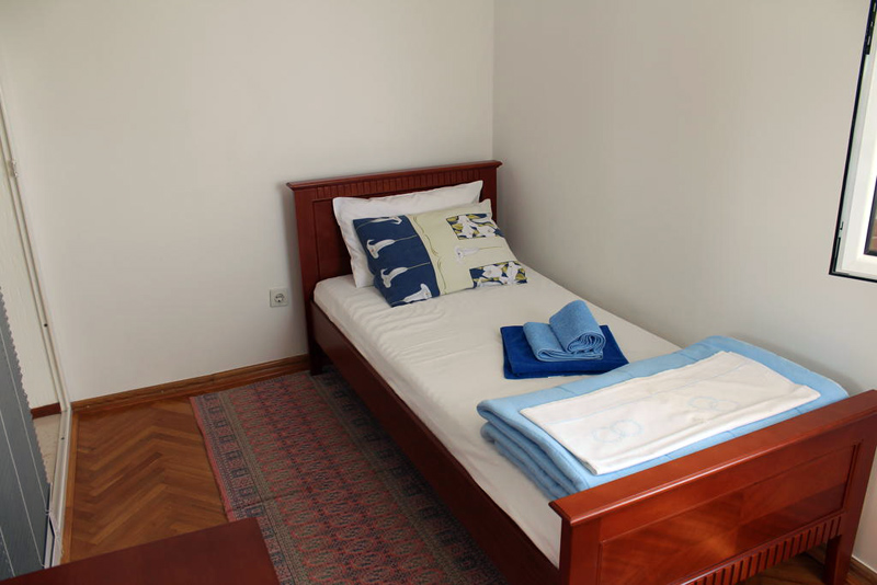 Image of House - 6 Bedrooms - 4 Bathrooms for Sale in Herceg-Novi-Herceg Novi-Montenegro, Image 18