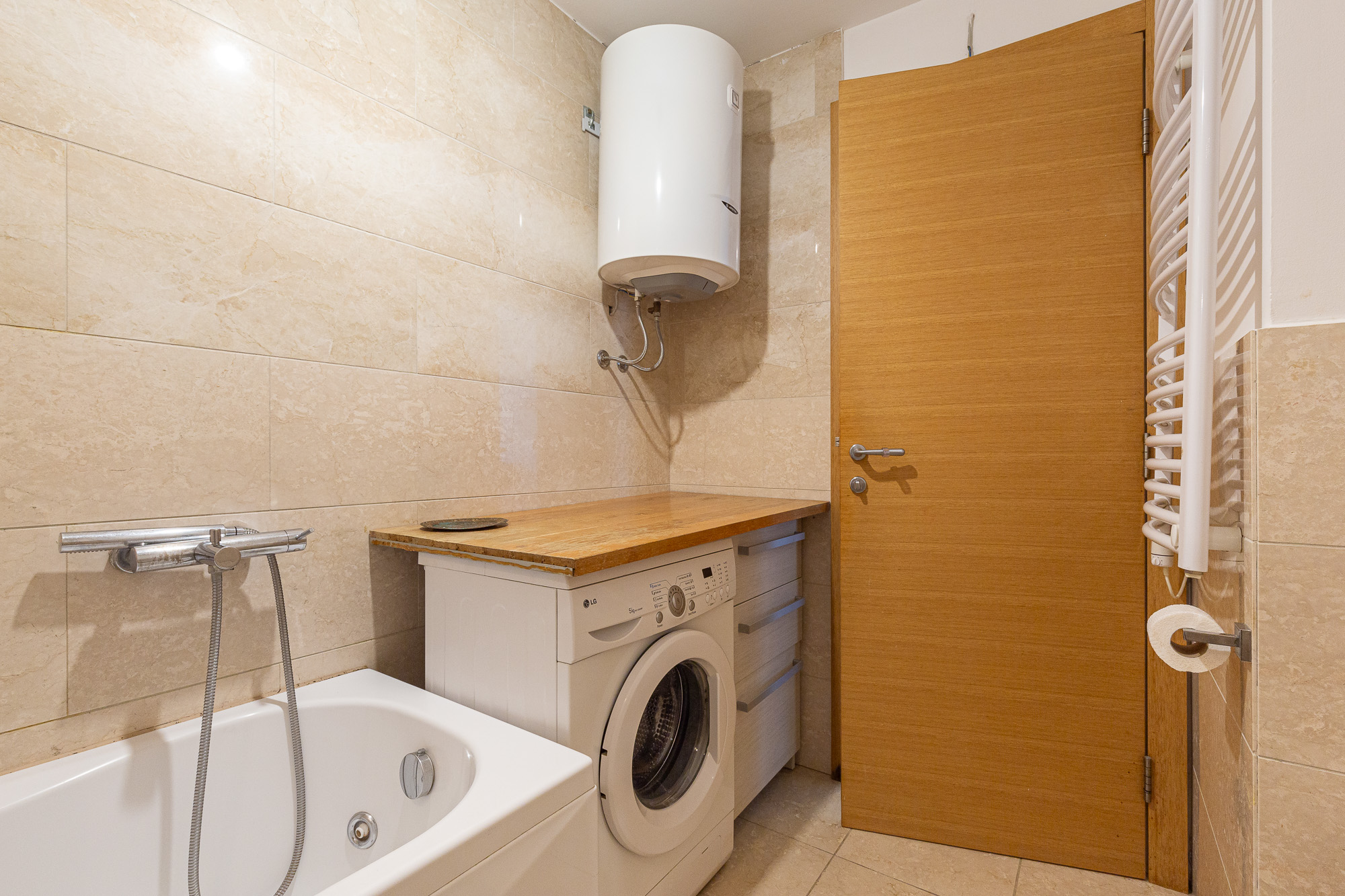 Image of Apartment - 2 Bedrooms - 1 Bathrooms for Sale in Budva-Budva-Montenegro, Image 2