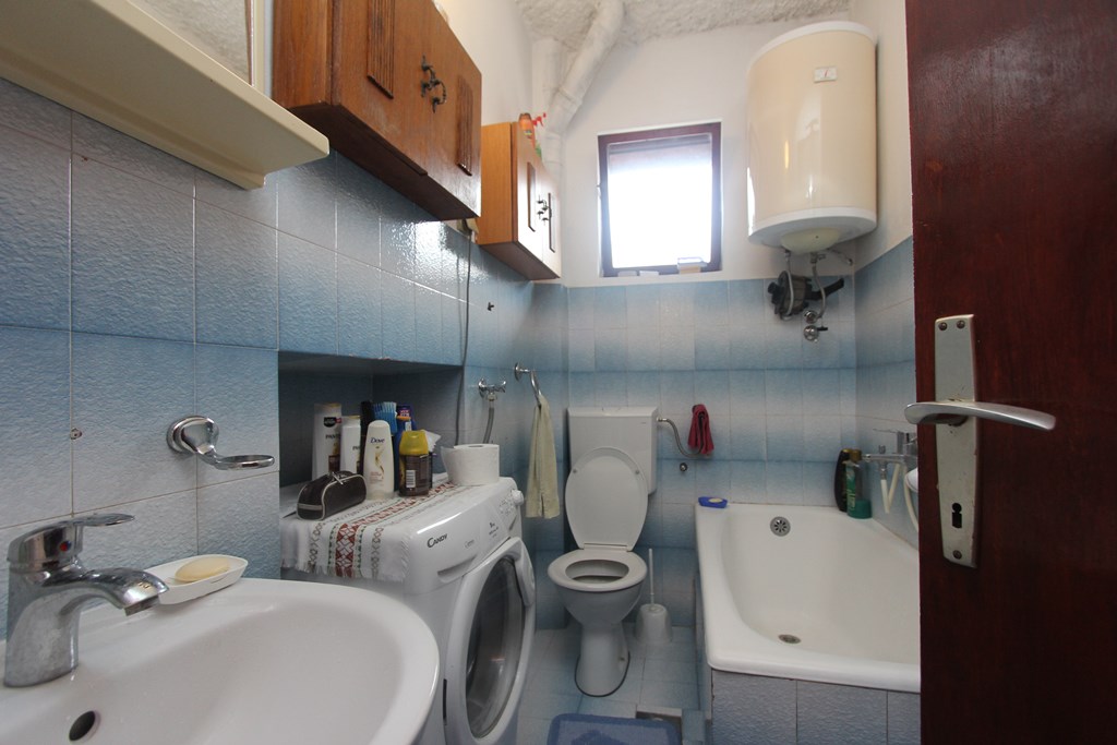 Image of House - 5 Bedrooms for Sale in Herceg-Novi-Herceg Novi-Montenegro, Image 23