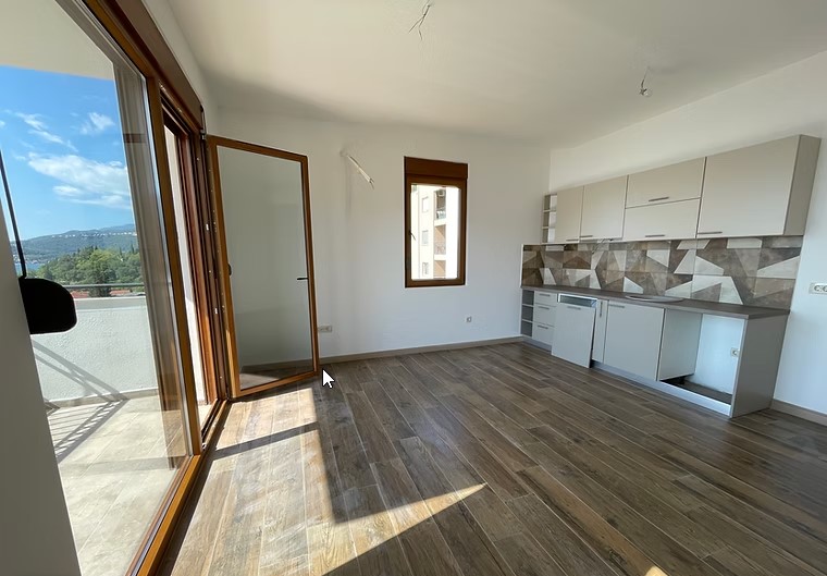 Image of Apartment - 1 Bedrooms - 1 Bathrooms for Sale in Herceg-Novi-Kumbor-Montenegro, Image 1