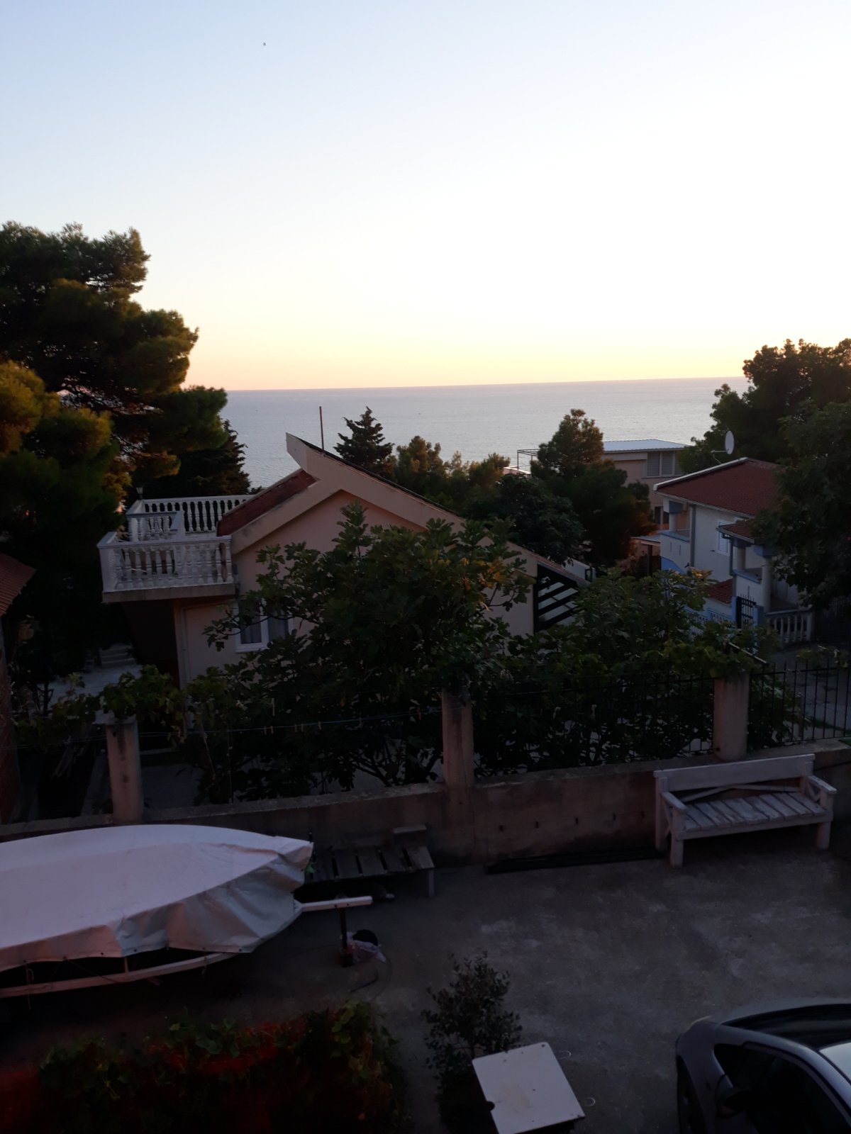 Image of House - 6 Bedrooms - 3 Bathrooms for Sale in Bar-Zeleni Pojas-Montenegro, Image 5