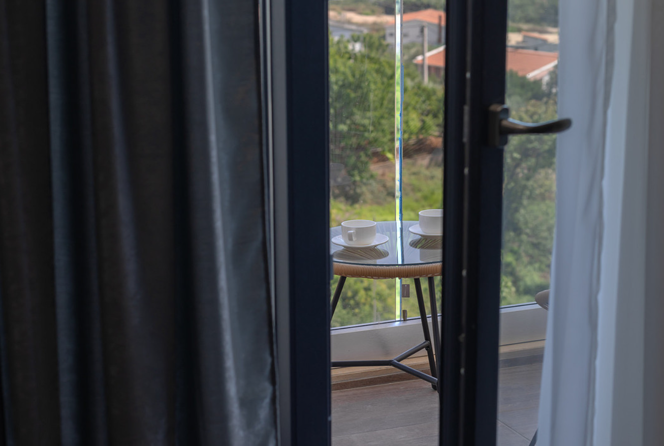 FOR SALE / PARTNERSHIP – HOTEL IN A PRIME LOCATION  Dobre Vode Bar