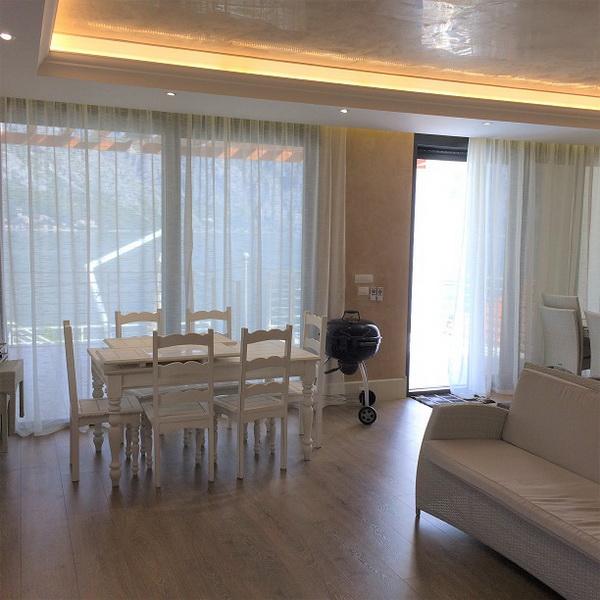 Image of House - 4 Bedrooms - 5 Bathrooms for Sale in Kotor-Stoliv-Montenegro, Image 4