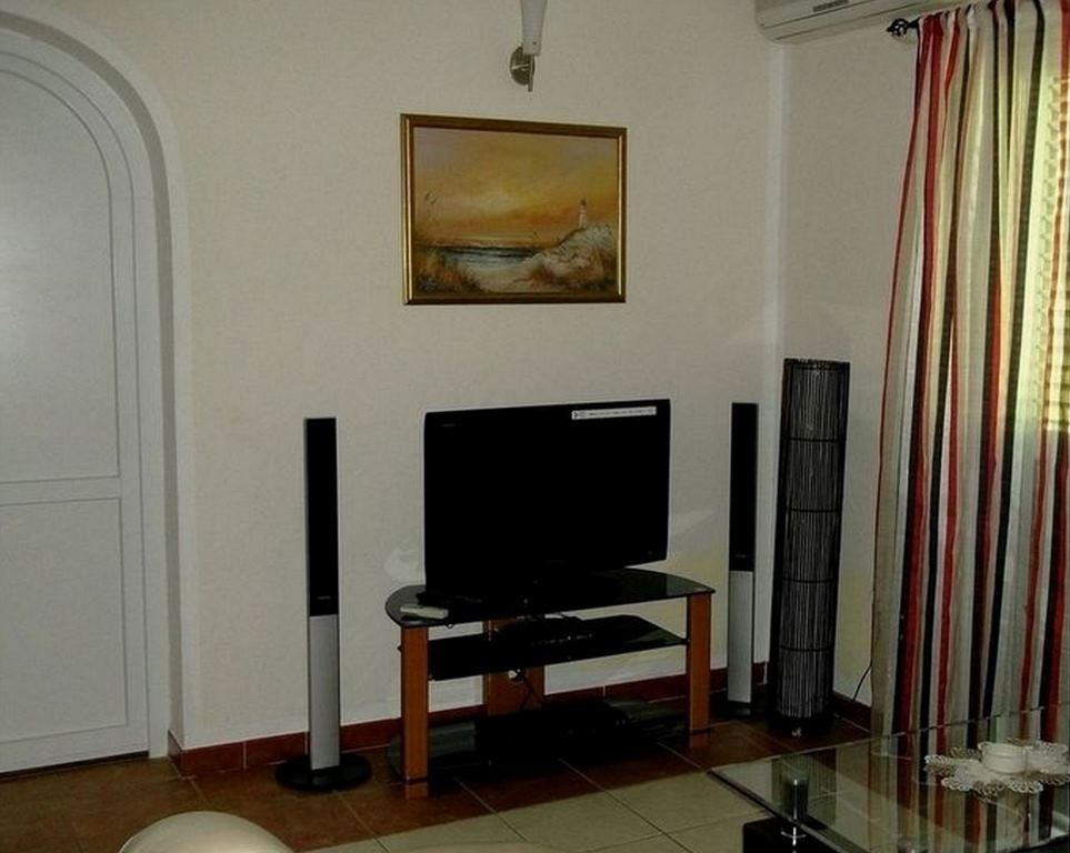Image of House - 4 Bedrooms for Sale in Kotor-Kotor-Montenegro, Image 19