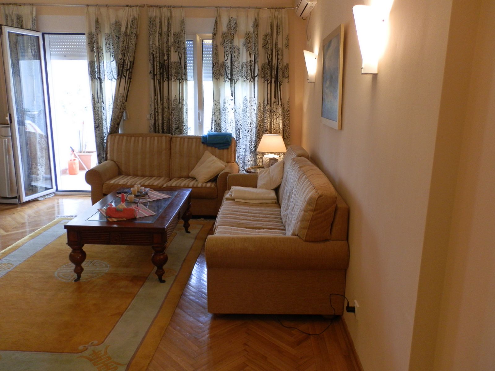 Image of Apartment - 3 Bedrooms - 2 Bathrooms for Sale in Tivat-Tivat-Montenegro, Image 3