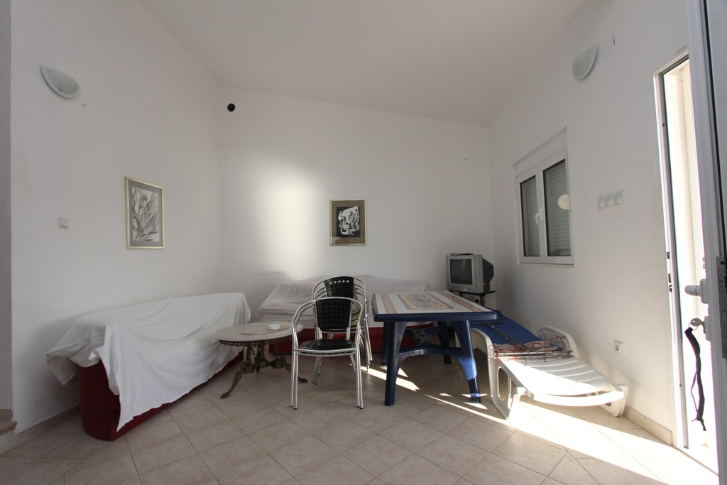 Image of House - 4 Bedrooms - 2 Bathrooms for Sale in Bar-Bar-Montenegro, Image 4