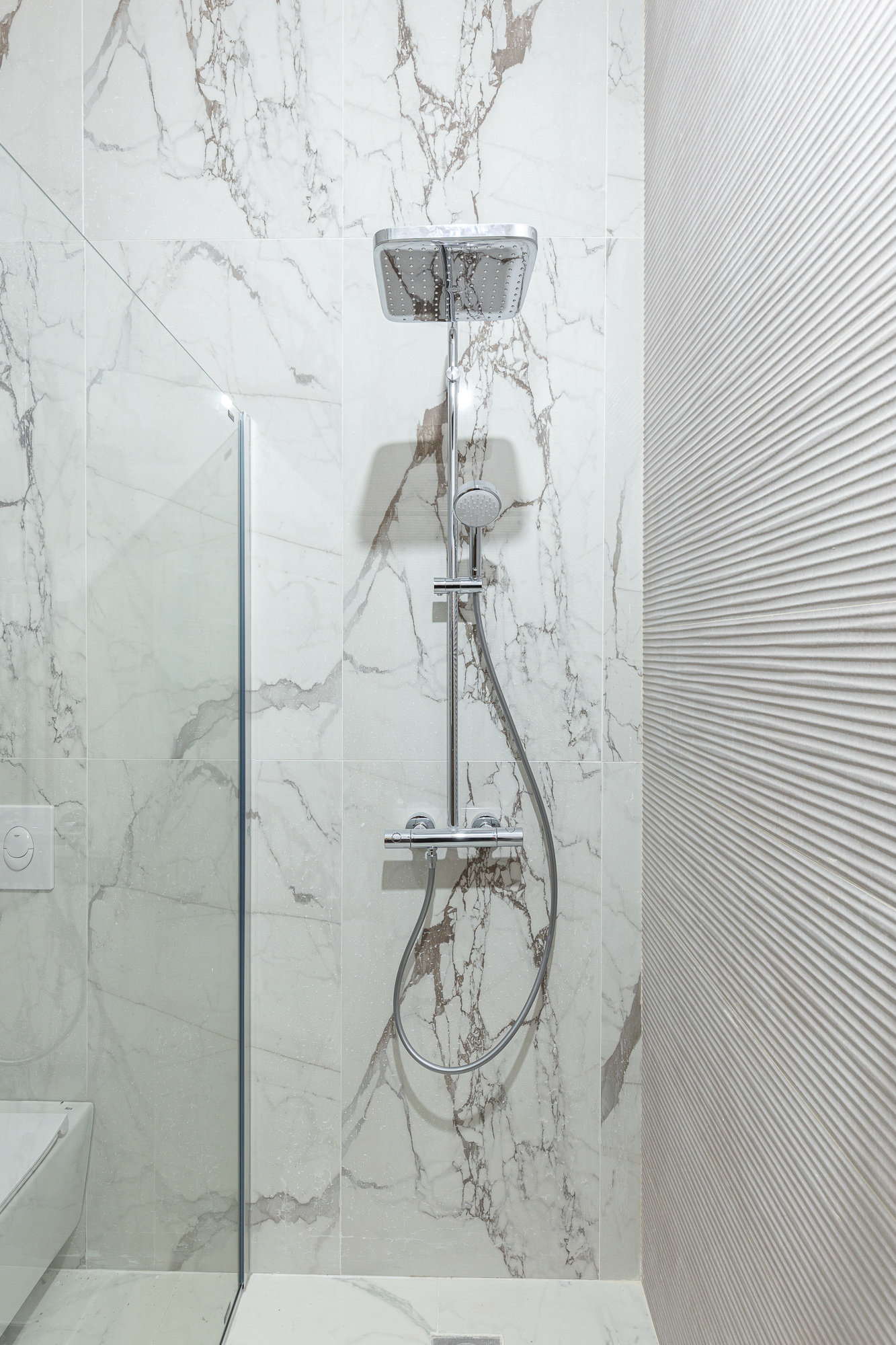 A luxurious three-story villa on the first sea line in  Kotor  Prcanj Kotor